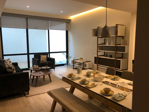 Departamento En Renta En Interlomas Con Terraza En Cosmocrat