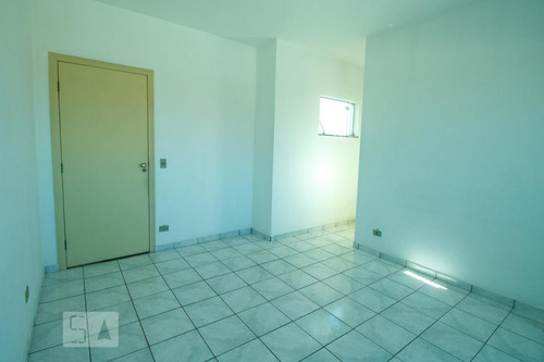 Imagem 11 de 15 de Casa Para Aluguel - Vila Lavinia, 3 Quartos, 180 - 893368164