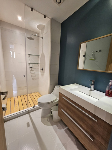 Departamento Con 3 Recamaras, Balcón Y Patio En La Condesa