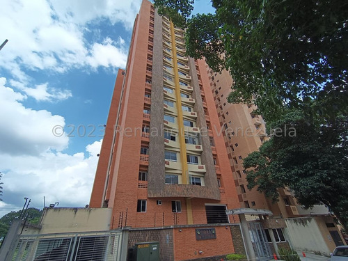 Apartamento En Venta Ubicado En Las Chimeneas Valencia Carabobo 24-1396 Eloisa Mejia