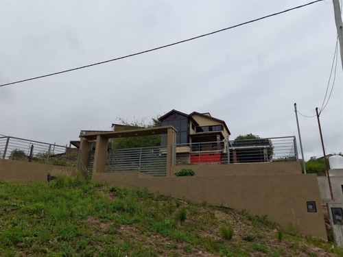 Casa En Venta Propiedad Exclusiva En Estancia Vieja A 900 Mts. De La Ruta 38 1 Ambientes