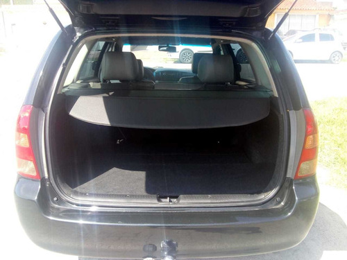 Toyota Fielder 2005 Automática Com Procedência