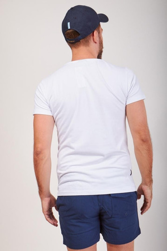 Imagen 2 de 4 de Remera Munich M/c Kevingston