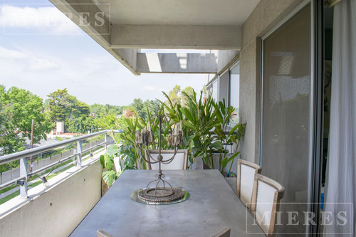 Departamento De Tres Ambientes En Venta En Condominio Civis