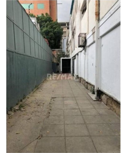 #006 Edificio En Venta En Las Mercedes Oportunidad De Inversión