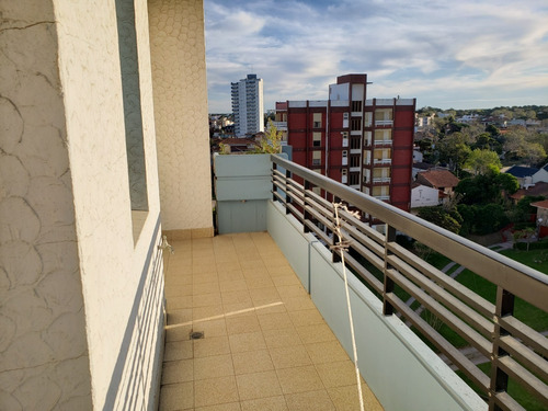 Imagen 19 de 24 de Excelente Depto Y Ubicación 3 Ambientes 2 Baños Cochera Lavadero Imponente Vista Al Mar Y La Ciudad