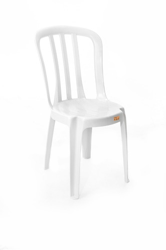 Conjunto De Mesas E 4 Cadeiras De Plastico Goyana