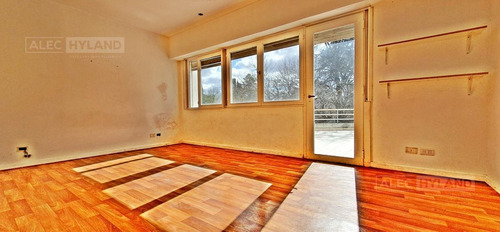 Imagen 20 de 30 de Casa 8 Ambientes En Venta - Las Lomas-golf