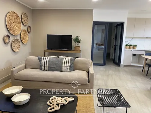 Departamento A Estrenar Con Jardín Privado