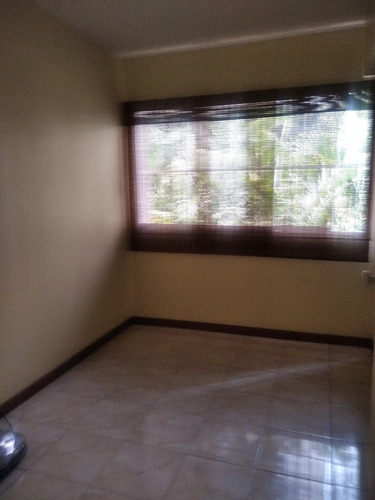 Imagen 12 de 26 de Vendo Apartamento 125m2 4h/3b/2pe La Tahona 8357