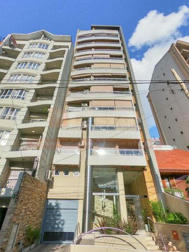 Imagen 1 de 23 de Destacado Semipiso De 4 Ambientes Con Cochera Cubierta Y Baulera