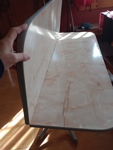 Mesa Libro Extensible 120 X 80 Melanina Patas Hierro (Usado)