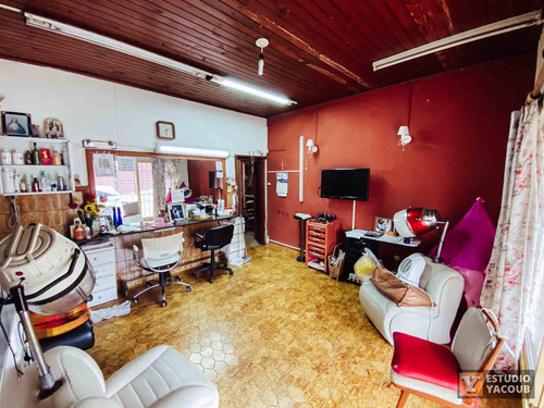 Casa En Venta - 3 Dormitorios 4 Baños Local - 433mts2 - Ensenada