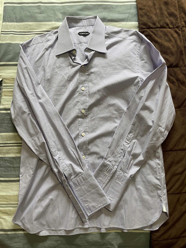 Súper Exclusiva Camisa Morada Tom Ford