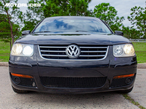 Imagen 22 de 25 de Volkswagen Bora 2.0 Trendline Ex. Full | Permuta / Financia