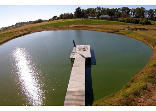 Laguna Del Golf, Barrio Abierto Con Servicios Opcionales