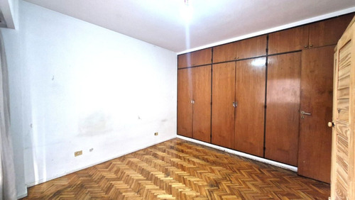 Venta Piso 5 Ambientes Palermo Cochera Reciclar