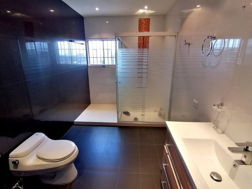 Imagen 13 de 14 de Apartamento En Venta En Barquisimeto