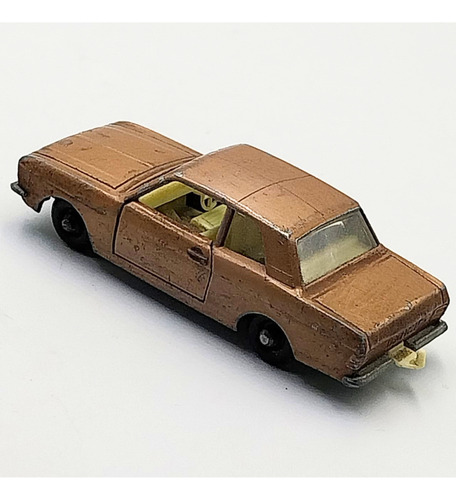 Matchbox N°25 Ford Cortina G.t En Caja - Color Marrón (Usado)