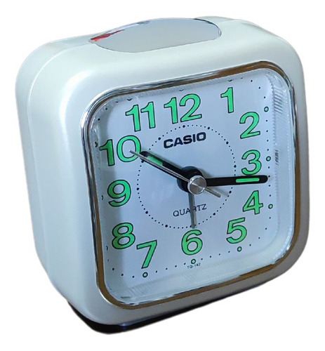 Reloj despertador analógico Casio Tq-142, color blanco