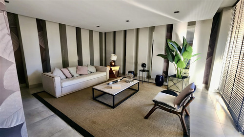 Departamento En Venta De 2 Dorm. En Ñuñoa