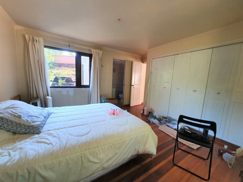 Casa En Excelente Sector De Curicó