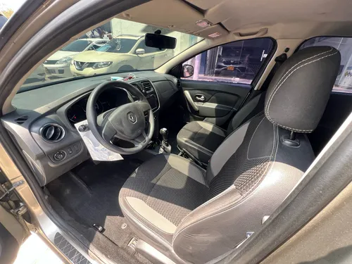 Renault Sandero 1.6 Intens / At
