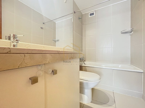 Se Vende Excelente Depto En Vitacura/las Hualtatas