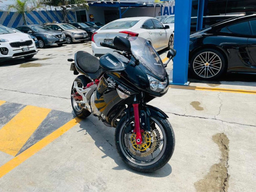 Imagen 2 de 12 de Kawasaki Ninja 2006