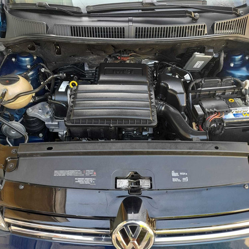 Imagen 17 de 22 de Volkswagen Suran 2015 1.6 Imotion Highline C/techo Solar