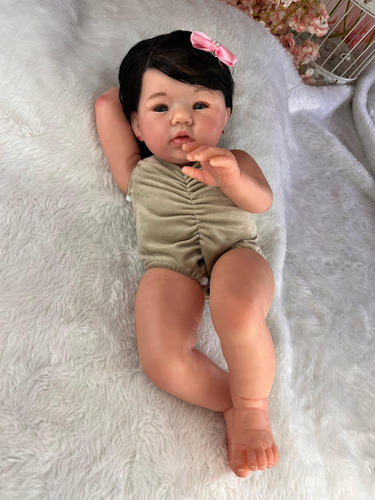 Boneca Bebê Reborn Linda E Realista Com Enxoval Completo