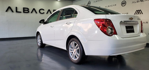 Imagen 2 de 15 de Chevrolet Sonic 2016 1.6 Ltz At