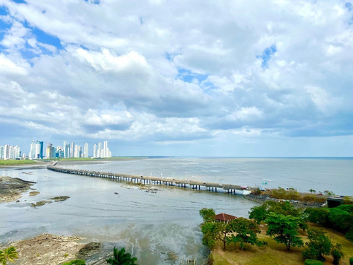 Venta De Apartamento De 146 M2 En Ph Ocean Sky 21-2756