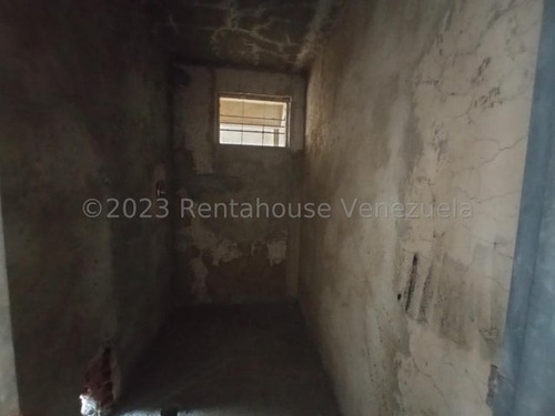 Negociable Y Financiamieento En Venta Moderna Casa En Obra Blanca Ubicada En La Urbanizacion La Ciudadela 3 Niveles Gjg 24-19068