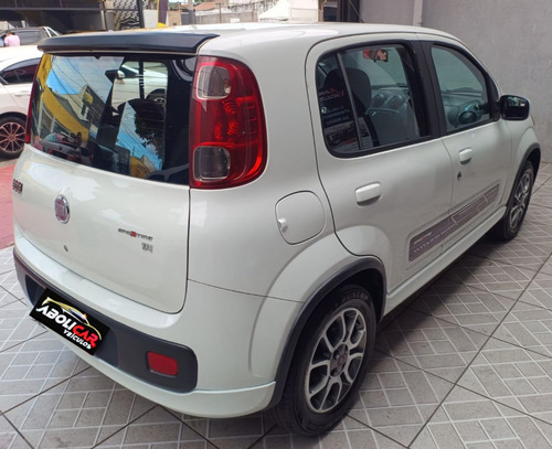 Fiat Uno 1.4 Sporting Flex 5p
