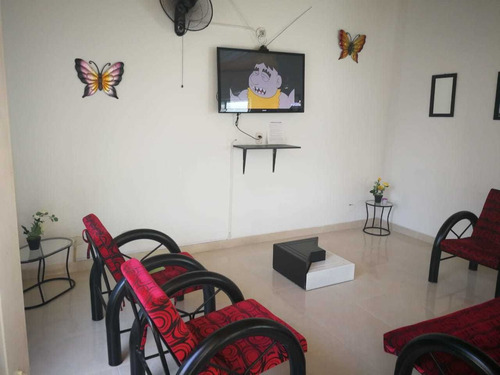 Imagen 9 de 14 de Hermosa Casa Esquinera En Zona Del Valorización