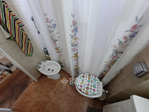 Piso En Pasteur Al 200 - Escrit Frente T/sol Apto Profesional D/entrada