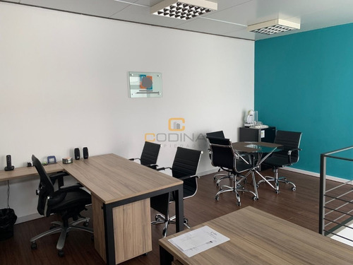 Edificio Corporativo En Alquiler, 9 Privados, 3 Baños Y 2 Patio - Canelones- Parque Rodó