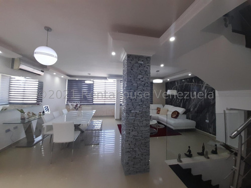 Townhouse En Venta Ubicado En Lomas Del Este Valencia Carabobo 23-30338, Eloisa Mejia