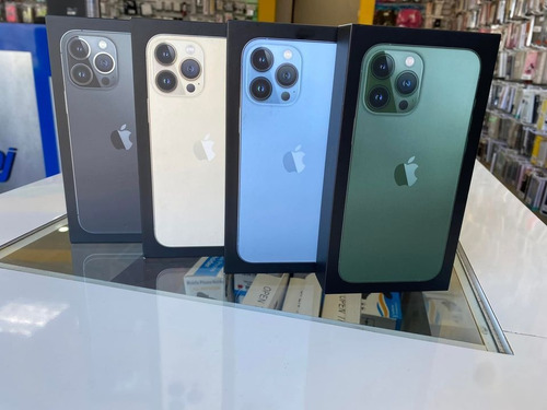 iPhone 13 Pro Max Libre De Fábrica Para Cualquier Compañía (Usado)