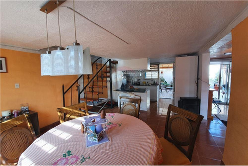 Imagen 8 de 24 de Hermosa Casa Renovada Y Luminosa
