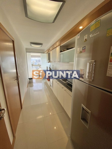 Imagen 16 de 30 de Venta De Apartamento De 3 Dormitorios En Torre Marigot Punta Del Este
