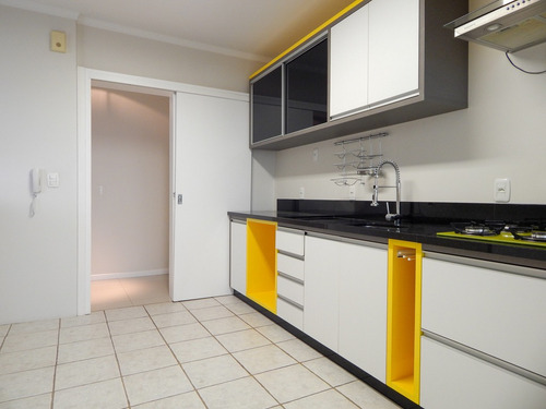 Apartamento À Venda No Bairro Operário - Novo Hamburgo/rs - O-16756-27396