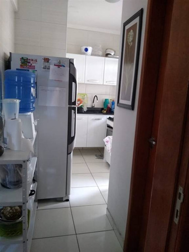 Imagem 4 de 22 de Sobreposta Pra Venda, 2 Dormitórios, Em São Vicente, Bairro Vila Mateo Bei, Seminova, Com Garagem E Em Condomínio. - Hm3308