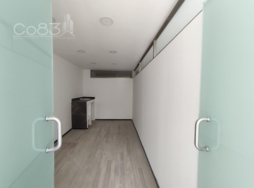 Renta - Oficina - Ejército Nacional - 104 M2 - Piso 3