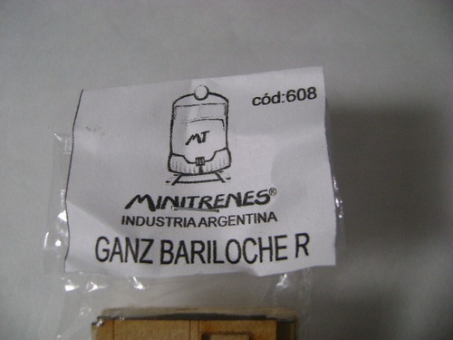 Imagen 1 de 10 de Nico Ganz Coche Motor Int Bariloc Kit Fibrofacil H0 (mnt 28)