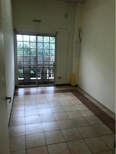 Imagen 11 de 17 de Complejo De Oficinas En 1º Piso Ezeiza Paseo French