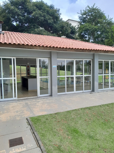 Ap Itaquera 2 Quartos Com Varanda E Vaga De Estacionamento