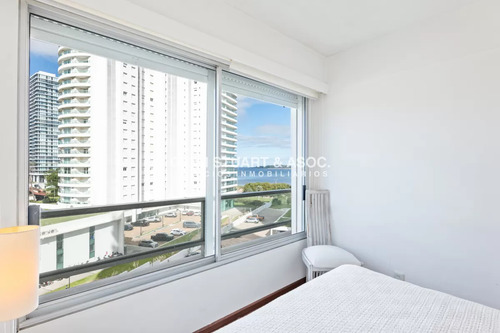 Departamento En Venta En Playa Mansa - 3 Dorm Y Dep. - Reciclado - Complejo Lincoln Center - Torre Jefferson
