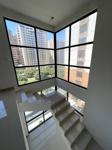 Apartamento Duplex  Residencia Vanguard Obra Blanca Trigaleña Alta 206 Metros